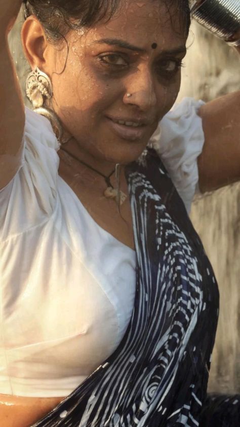 Indian Actress Full Nude Sexy Pics (13)