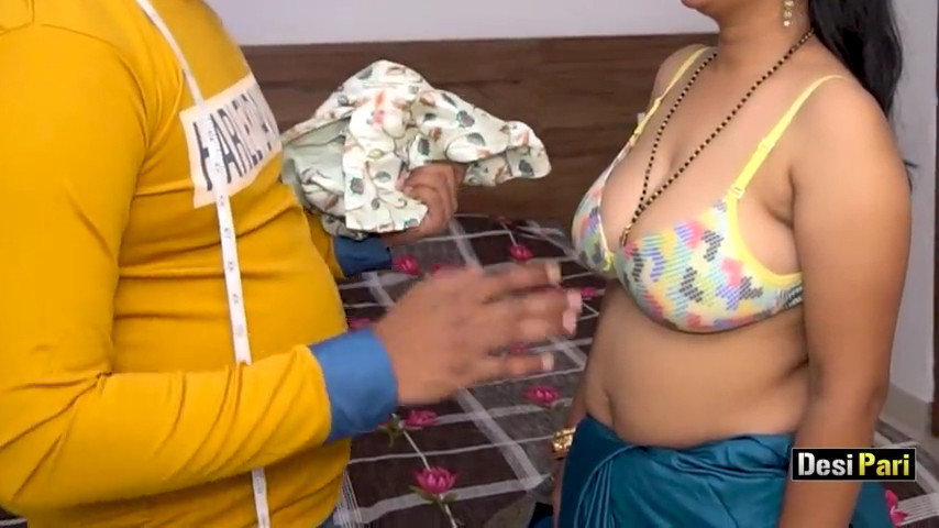 Desi Pari Seduces Ladies Tailor For Fucking With Clear Hindi Audio (14)