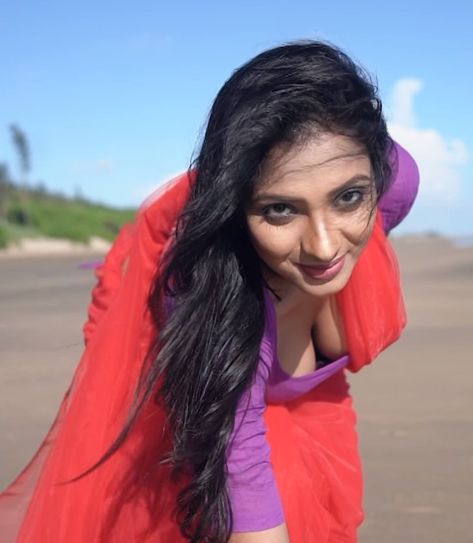 Kannada Serial Actress Busty Cleavage (19)