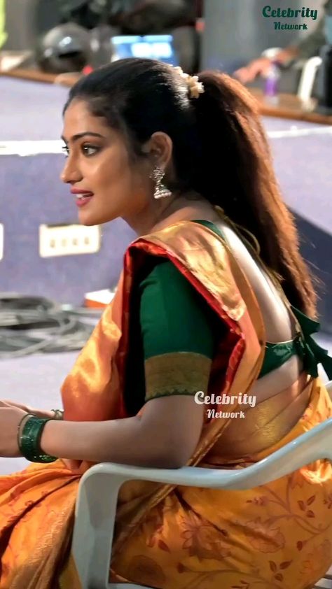 Kannada Serial Actress Hot Saree Blouse (17)