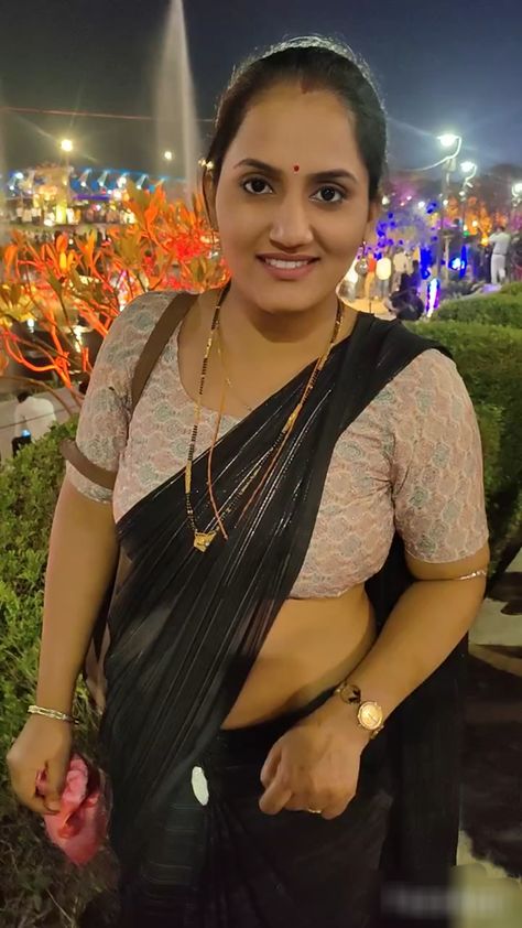 Kannada Serial Actress Hot Saree Blouse (19)